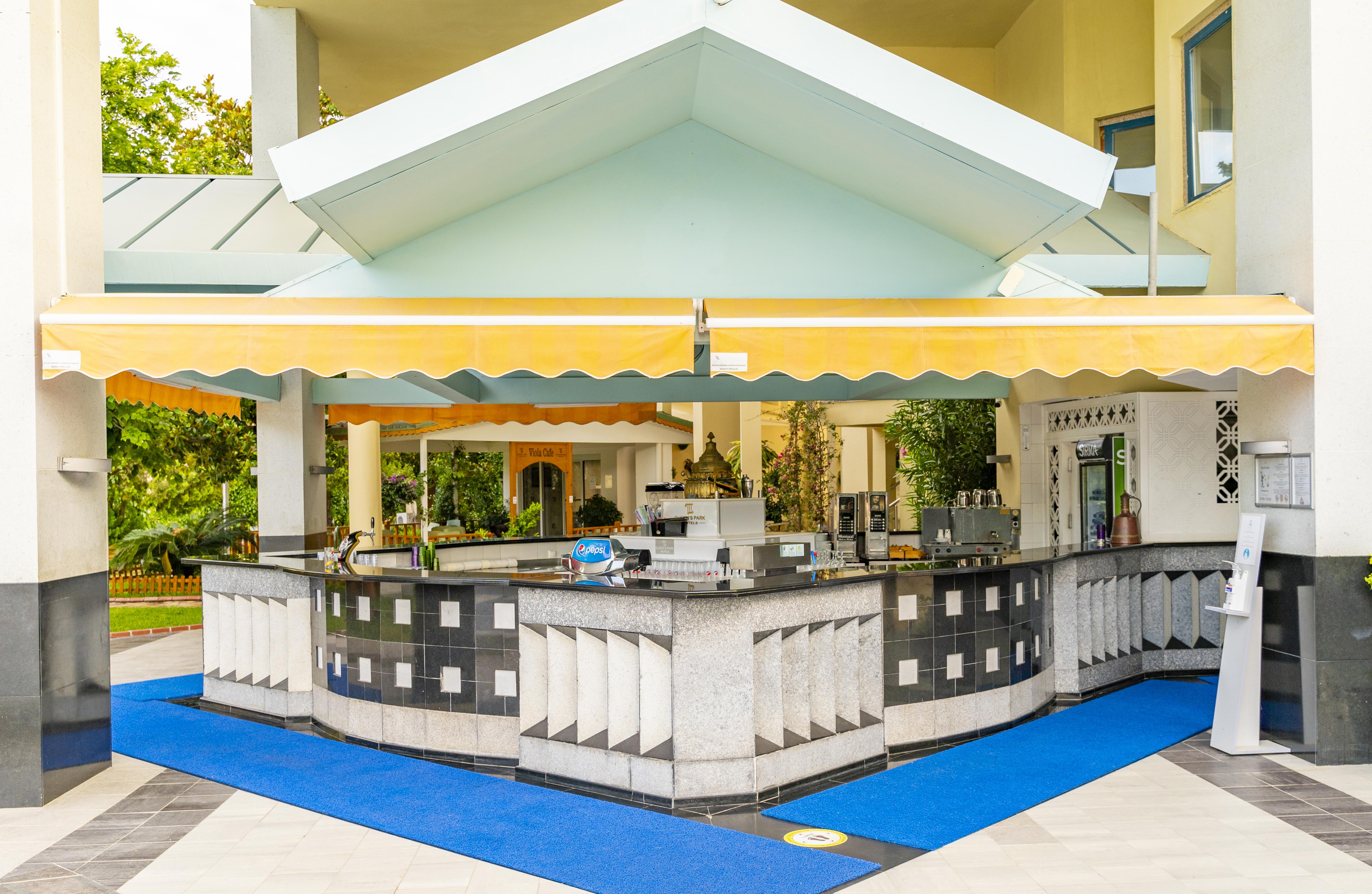 Queen'S Park Le Jardin Kemer Luaran gambar
