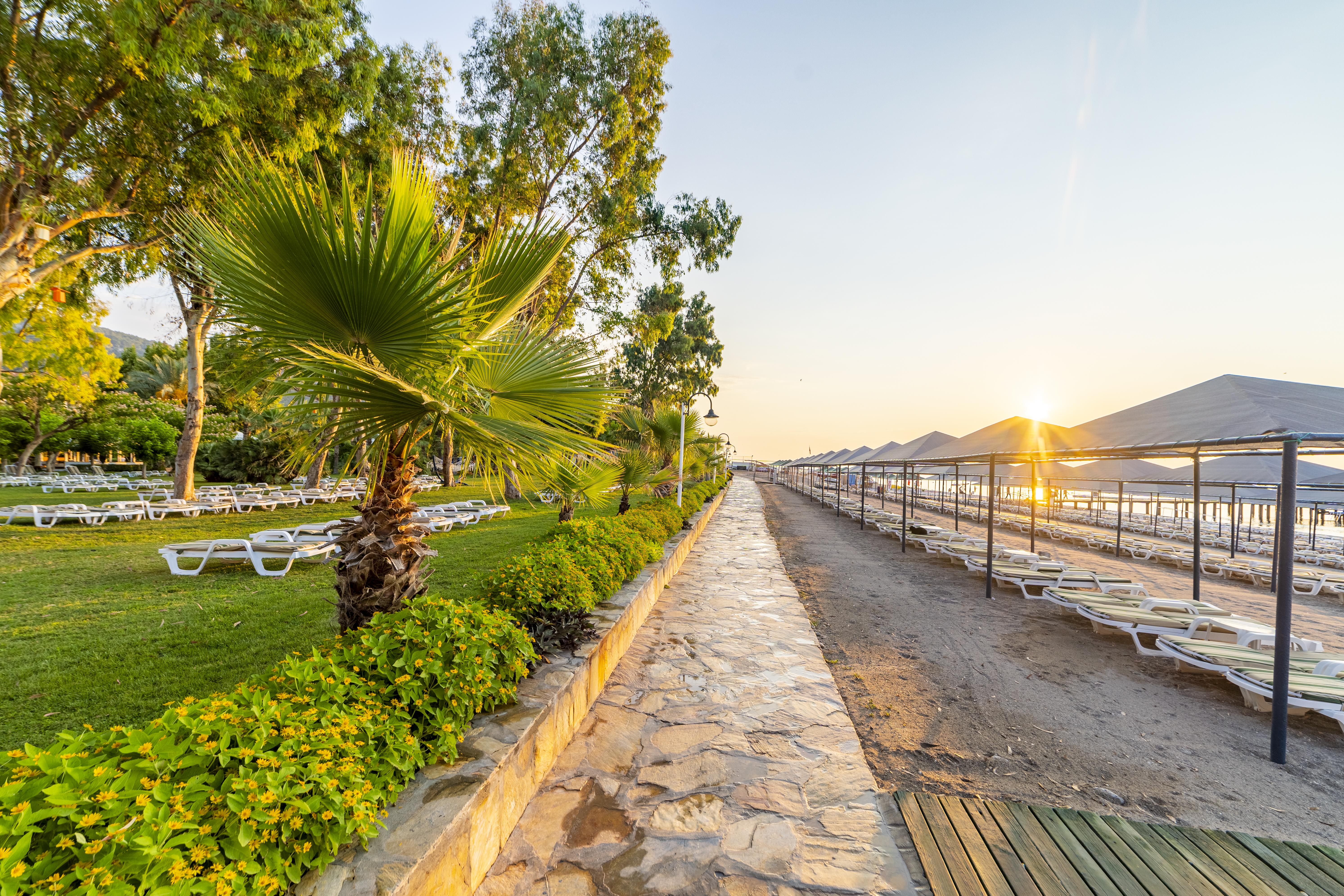 Queen'S Park Le Jardin Kemer Luaran gambar